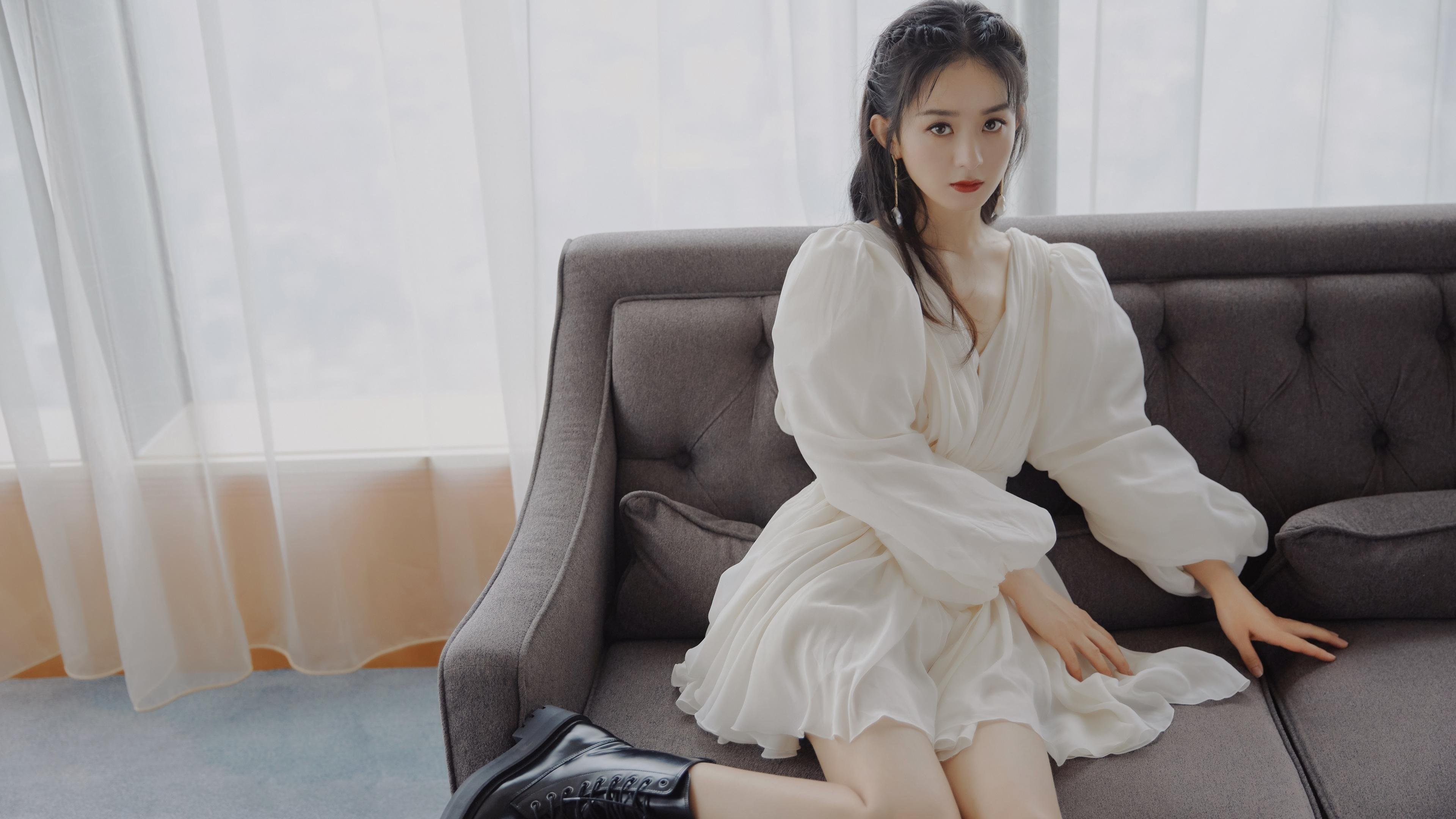 “超越极限:车手在绝境中书写传说”,超越极限故事