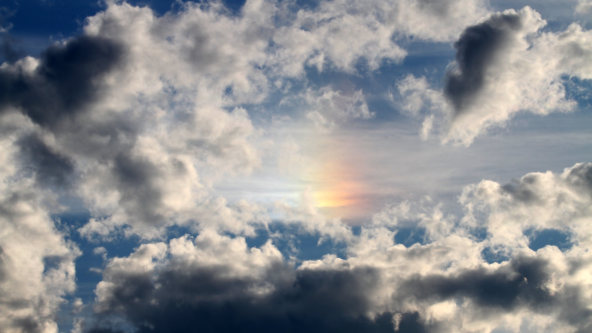 篮网在主场迎战湖人,大卫·莱特在比赛末段投中关键三分助球队获胜!