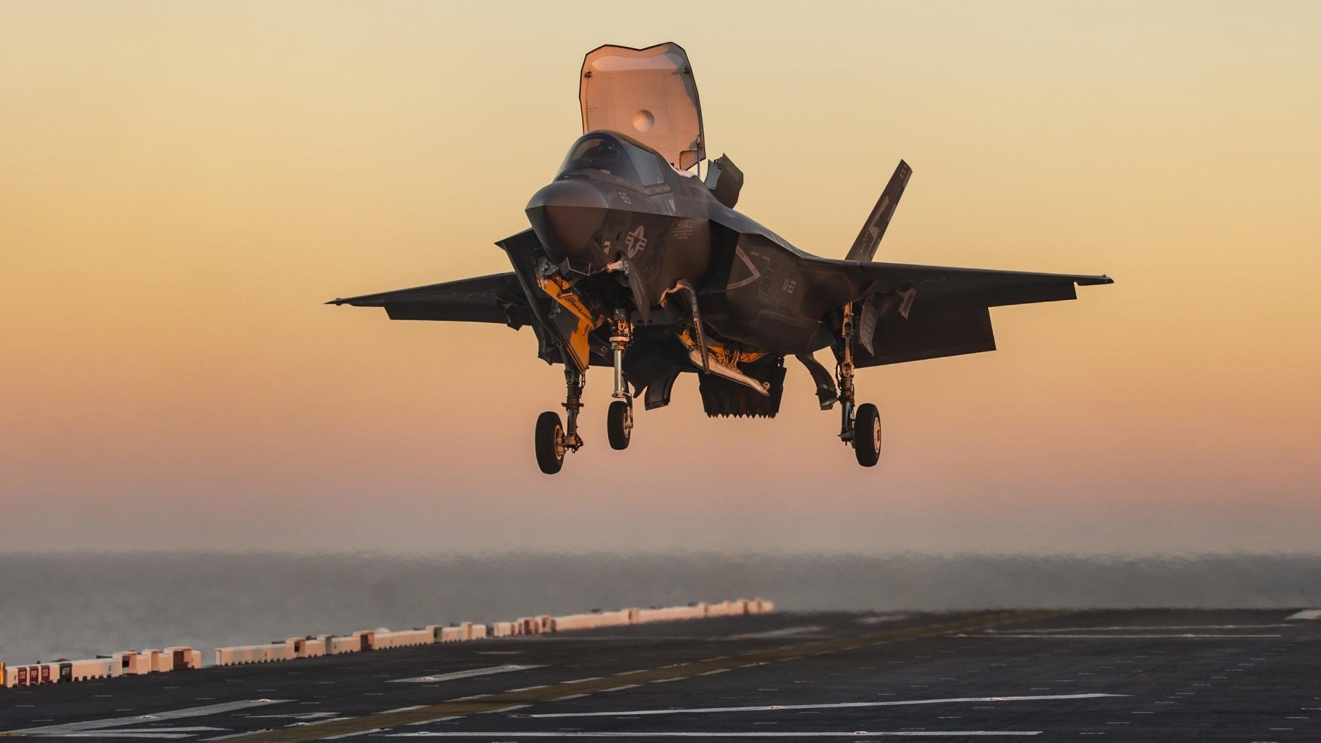 爱游戏体育平台-阿根廷主帅盛赞球员“意志如钢”，阿根廷足球队主帅