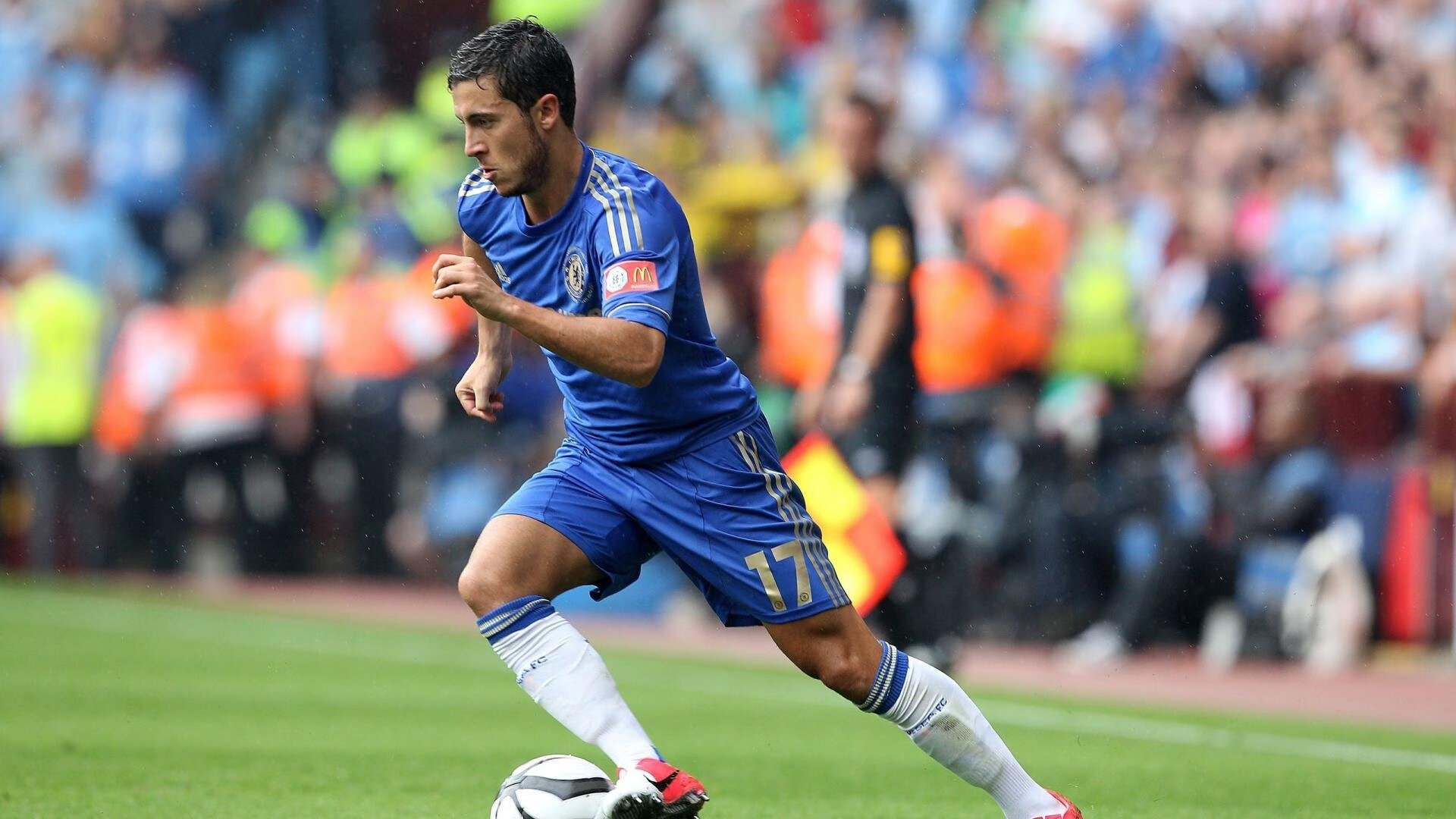 争夺欧战席位：积分榜追逐战逐渐进入白热化阶段，欧战抽签